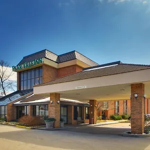 Pear Tree St. Louis Airport Edmundson