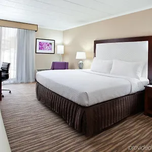*** Hotel Plaza United States